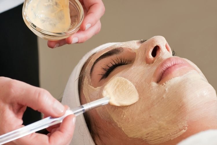 facial revitalize clinic spa etobicoke
